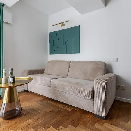 Emerald Coast Apartament